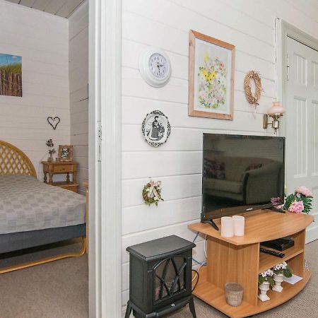4 Person Holiday Home In R M Lakolk Exterior photo